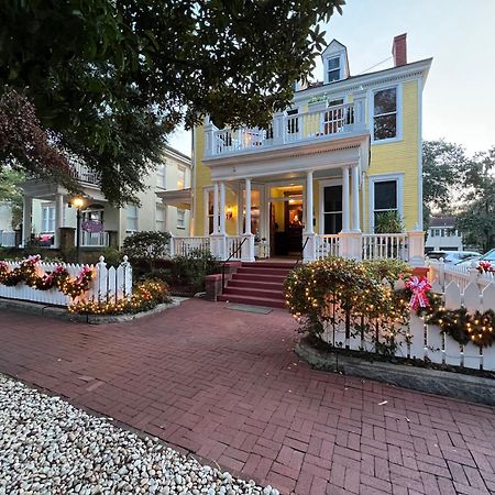Azalea Inn And Villas Саванна Экстерьер фото