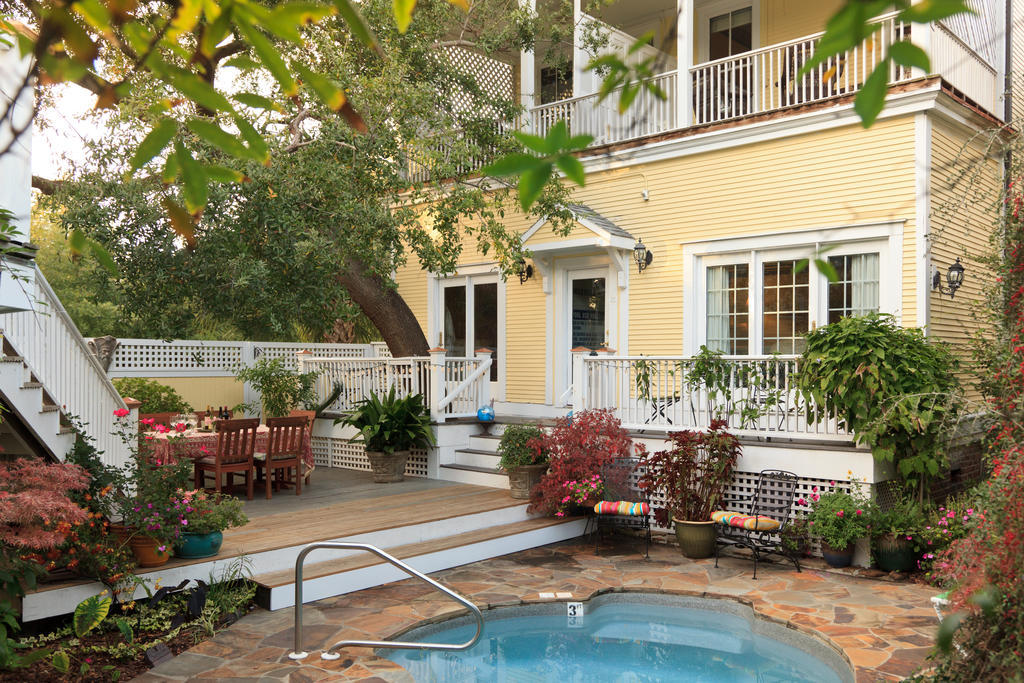 Azalea Inn And Villas Саванна Экстерьер фото